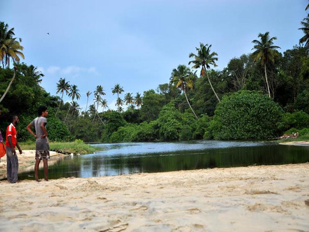 Angeo Beach House Apartment Alappuzha Bilik gambar