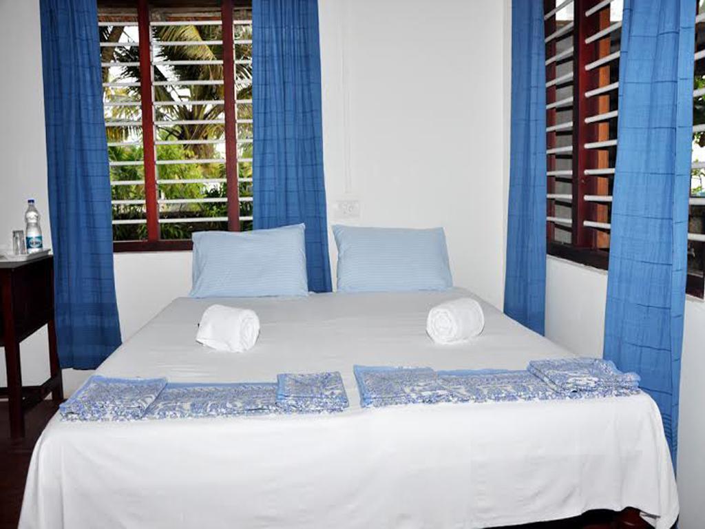 Angeo Beach House Alappuzha Bilik gambar